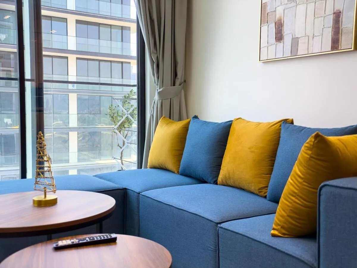 Luxury 1 Bdr - Binghatti House, Jvc Dubai Apartment